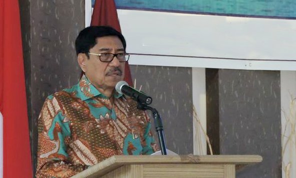 Wakil Gubernur Maluku Zeth Sahuburua