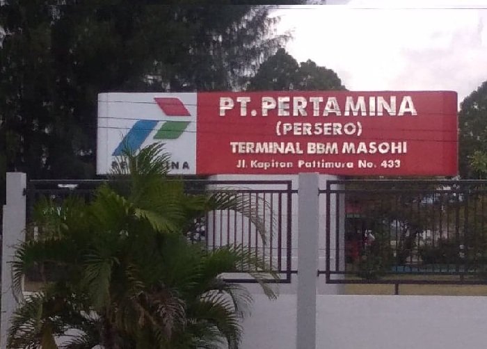 Lokasi Terminal BBM PT Pertamina (Persero)  yang  terletak  di kompleks Pantai Ina Marina, kota  Masohi.  
