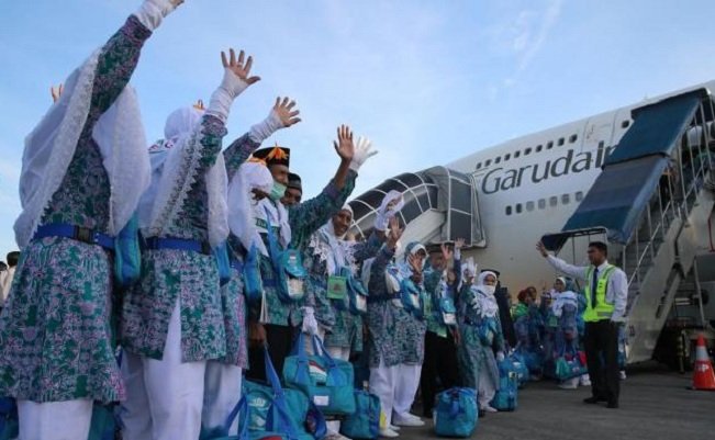Pemberangkatan Jamaah Calon Haji melalui embarkasi Makassar tahun 2018 silam. 