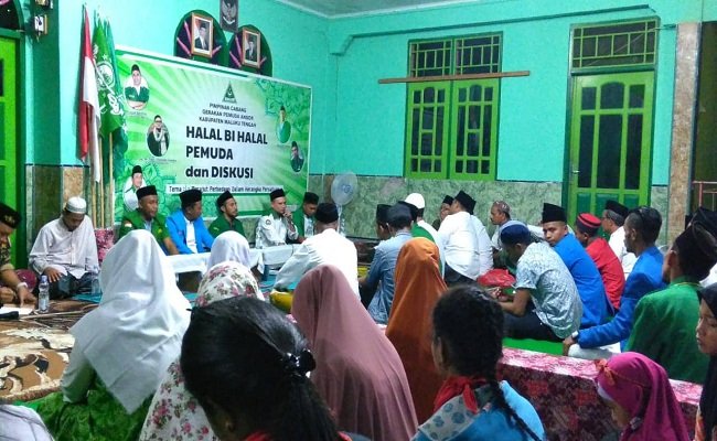 Halal Bi Halal Pemuda dan Diskusi yang digelar GP. Ansor Malteng dihadiri sejumlah pemuda berlangsung di aula Panti Asuhan Al-Qutub Masohi, Minggu (23/6/2019)