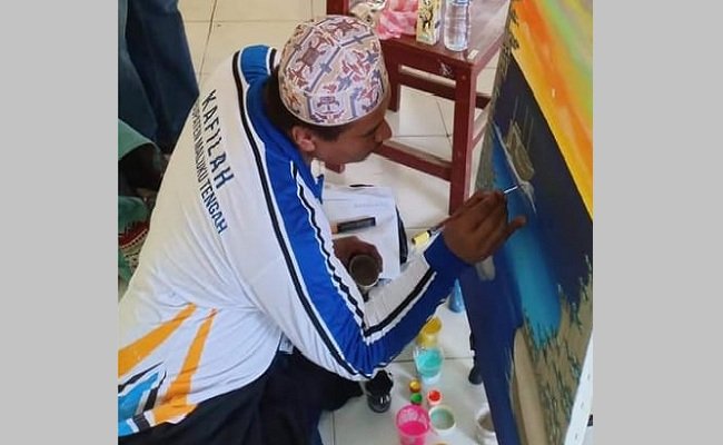 Mohtar Latuconsina (35), peserta lomba Cabang Kahtil Al Quran asal Kafilah Maluku Tengah