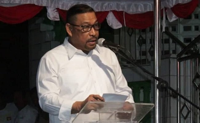 Gubernur Maluku Irjen Pol. (Purn) Drs. Murad Ismail 