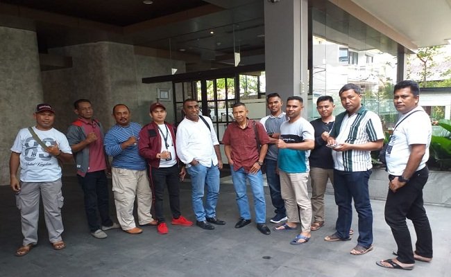 Rombongan Polres Pulau Buru yang dipimpin Wakapolres Pulau Buru Kompol Bachry Hehanussa saat menuju ke Jakarta  untuk mengikuti pelaksanaan desk MUREN 2.3./2019/Srena evaluasi Satker/Satwil yang diusulkan berpredikat WBK Tahun 2019.