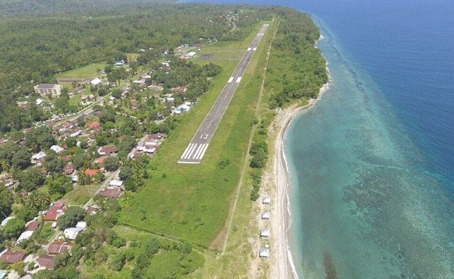 Bandara Amahai, Kabupaten Maluku Tengah
