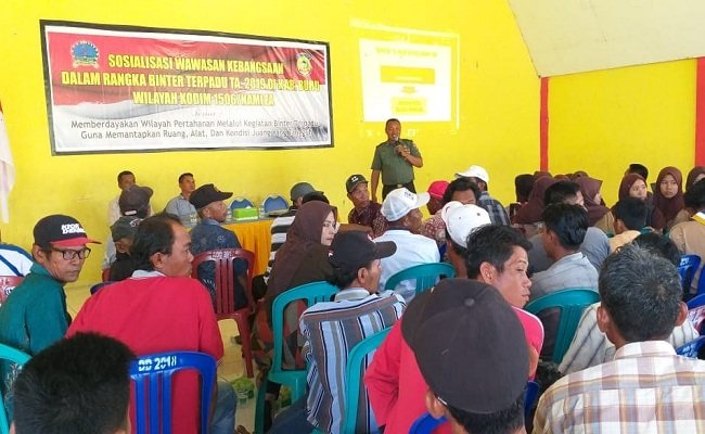 Kodim 1506/Namlea menggelar kegiatan Sosialisasi Wawasan Kebangsaan kepada masyarakat, Persani Pramuka dan anak sekolah di Desa Savana Jaya, Kecamatan Waeapo, dan di Desa Parbulu, Kecamatan Waelata, Sabtu (16/11/2019).