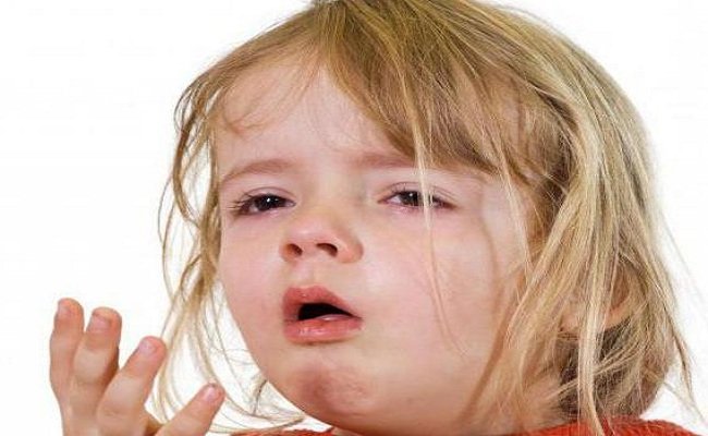 ILUSTRASI : Anak Penderita Pneumonia