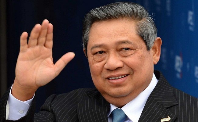 Susilo Bambang Yudhoyono (Presiden Ke-6 Republik Indonesia)