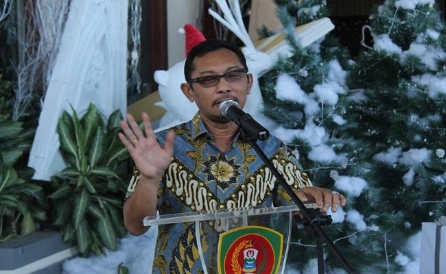 Wakil Gubernur Maluku Drs. Barnabas N. Orno