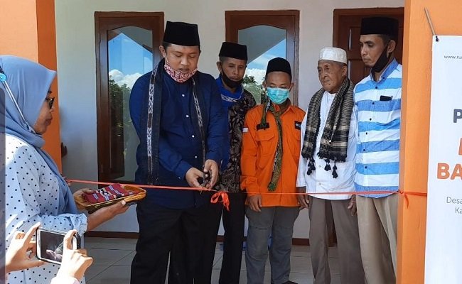 Peresmian masjid di Desa Liang, Kecamatan Salahutu, Maluku Tengah, dilakukan Wakil Ketua DPRD Maluku Abdullah Asis Sangkala, Jumat (30/10/2020)