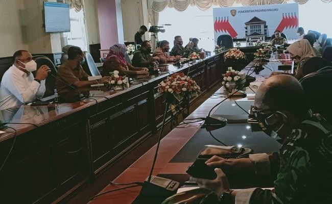 Rapat koordinasi Satuan Tugas (Satgas) Penanganan Covid-19 Provinsi Maluku yang digelar di lantai VI Kantor Gubernur Maluku, Selasa (6/10/2020)
