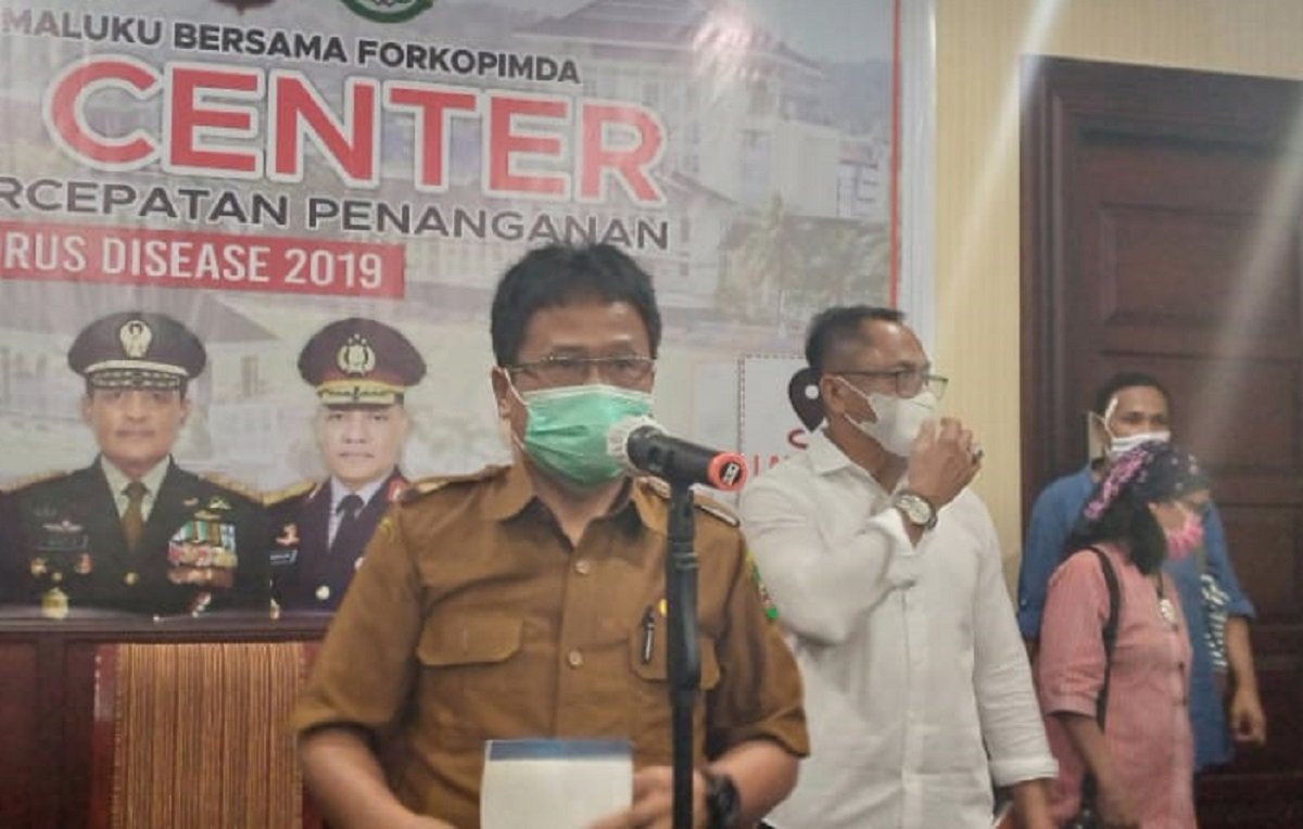 Juru Bicara (Jubir) Satgas Penanganan Covid-19 Bidang Vaksinasi Provinsi Maluku, dr. Adonia Rerung