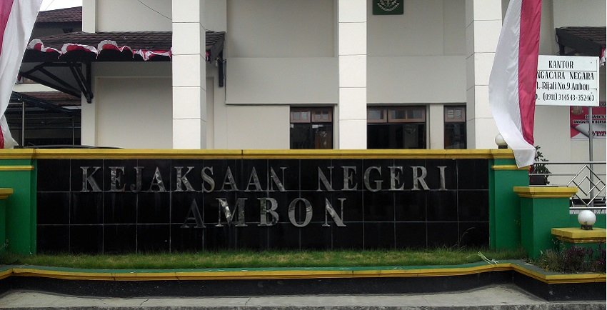 Gedung Kejaksaan Negeri Ambon. (Foto: beritabeta.com)