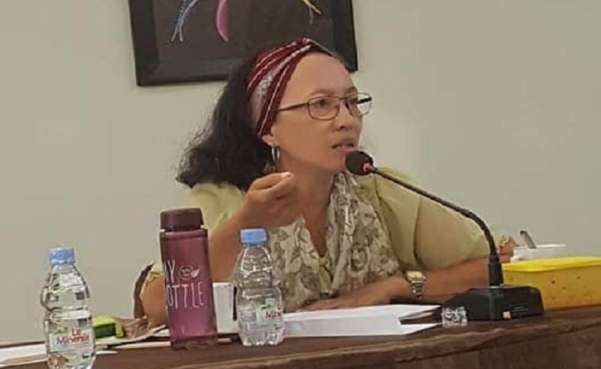 AKtivis Perempuan dan Anak di Maluku  Lusy Peilouw