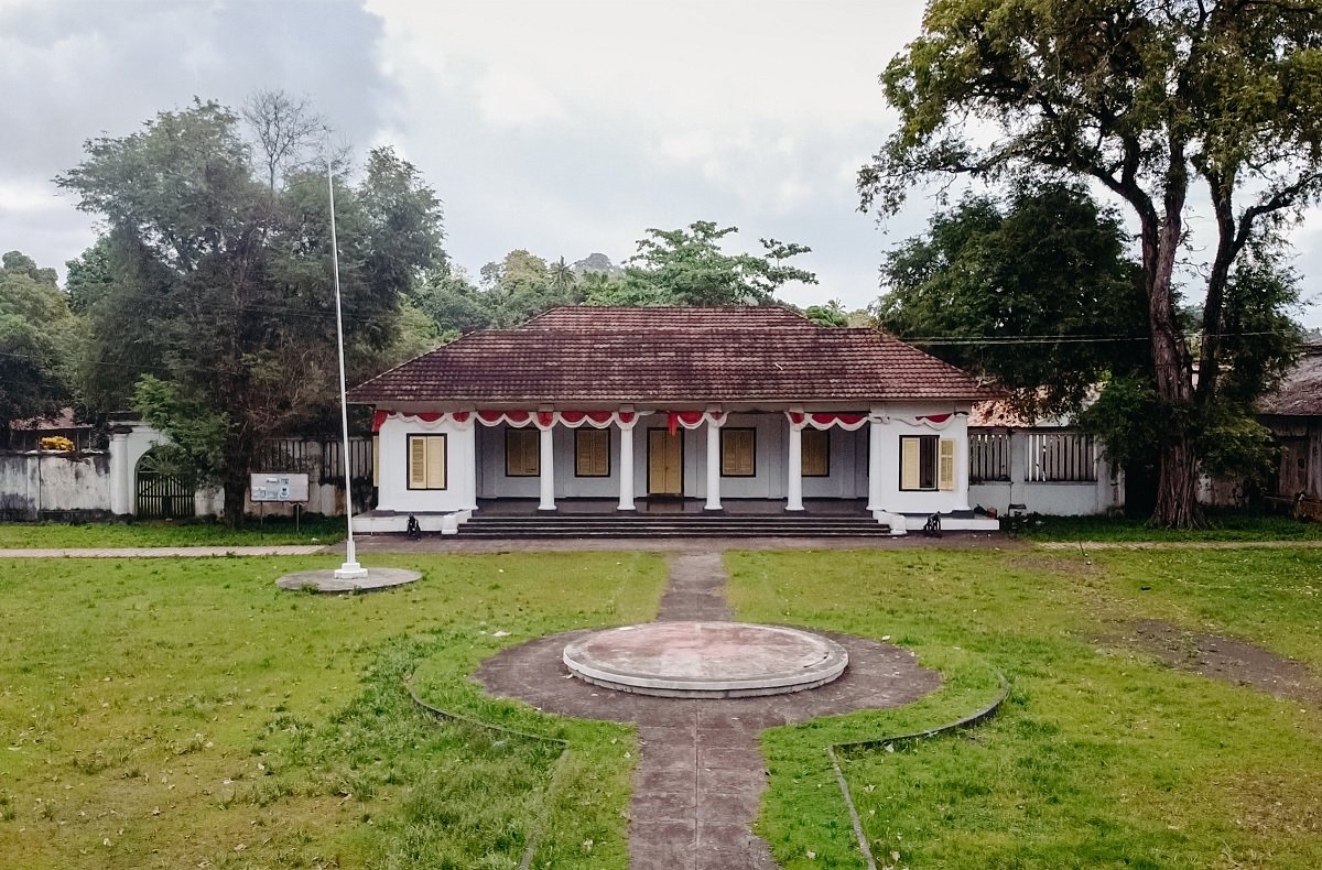 Istana Mini Banda Neira