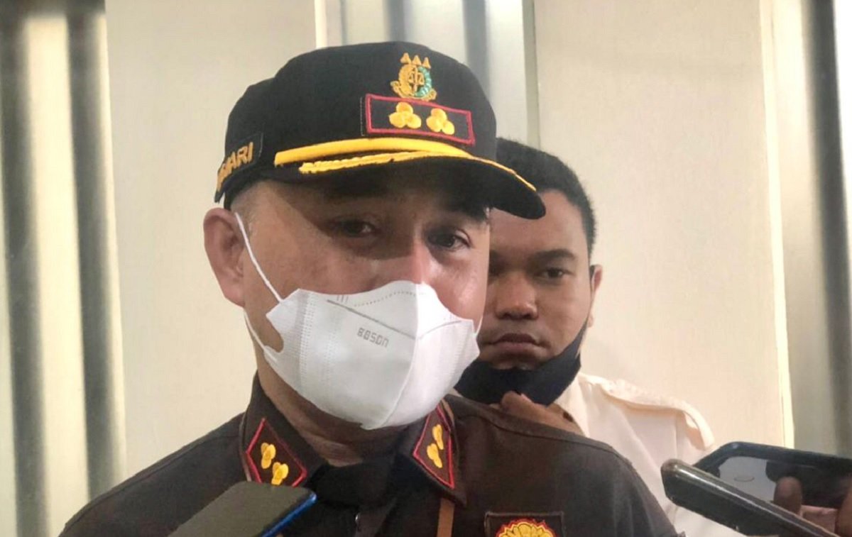 Kepala Kejaksaan Negeri [Kajari] SBT Muhammad Ilham saat memberikan keterangan kepada wartawan di Bula pada, Rabu (21/9/2022)