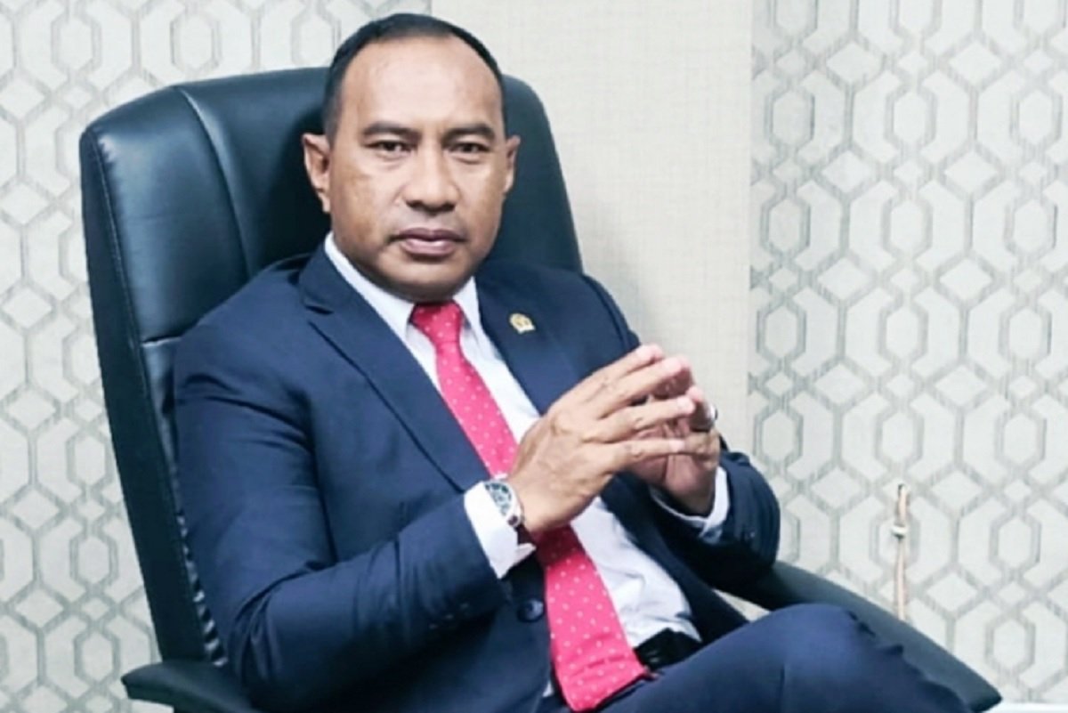 Ketua Fraksi Gerakan Rakyat Sejahtera (GRS), DPRD Kabupaten Buru, Muh Rustam Fadly Tukuboya
