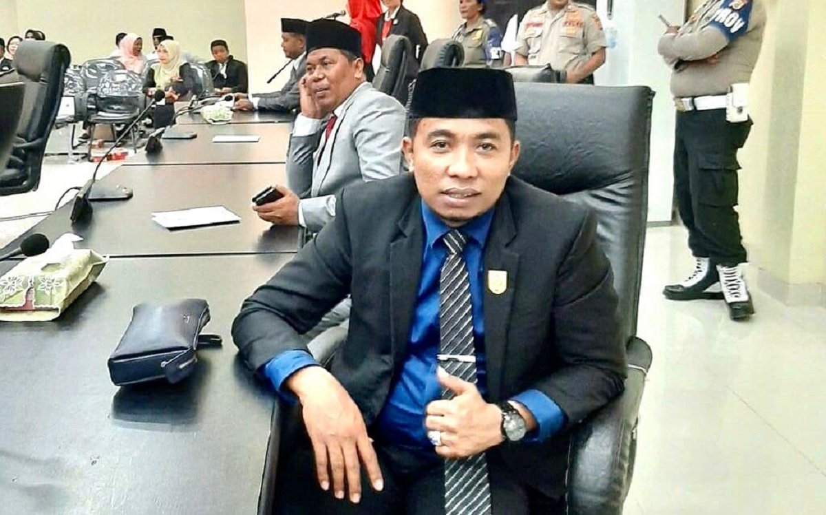 Ketua Komisi A DPRD Kabupaten SBT M. Umar Gasam