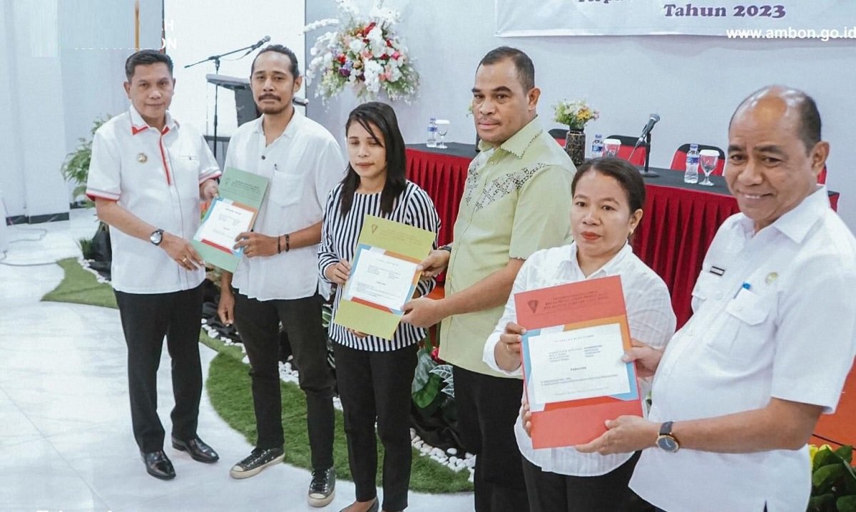 Pencanangan 1000 NIB yang berlangsung di Hotel Grand Avira Batumerah, Rabu (03/05/2023).