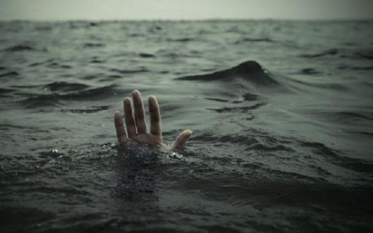 Ilustrasi korban tenggelam di laut