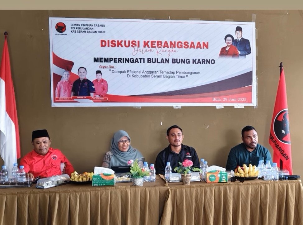 DPC PDI-Perjuangan SBT menggelar diskusi kebangsaan di Lantai I Sigafua Cafe dan Restu, Kota Bula, Minggu (29/6/2025).
