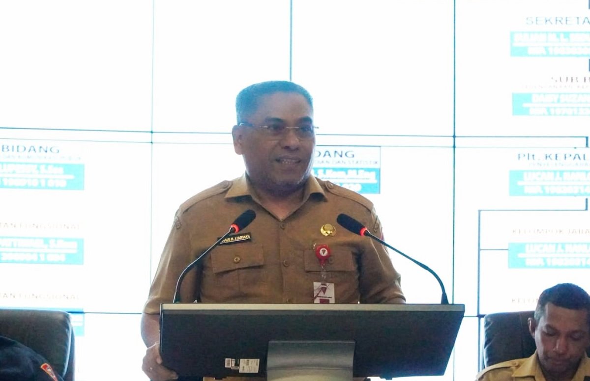 Dinas Komunikasi Informatika dan Sandi Kota Ambon, Ronald Lekransy