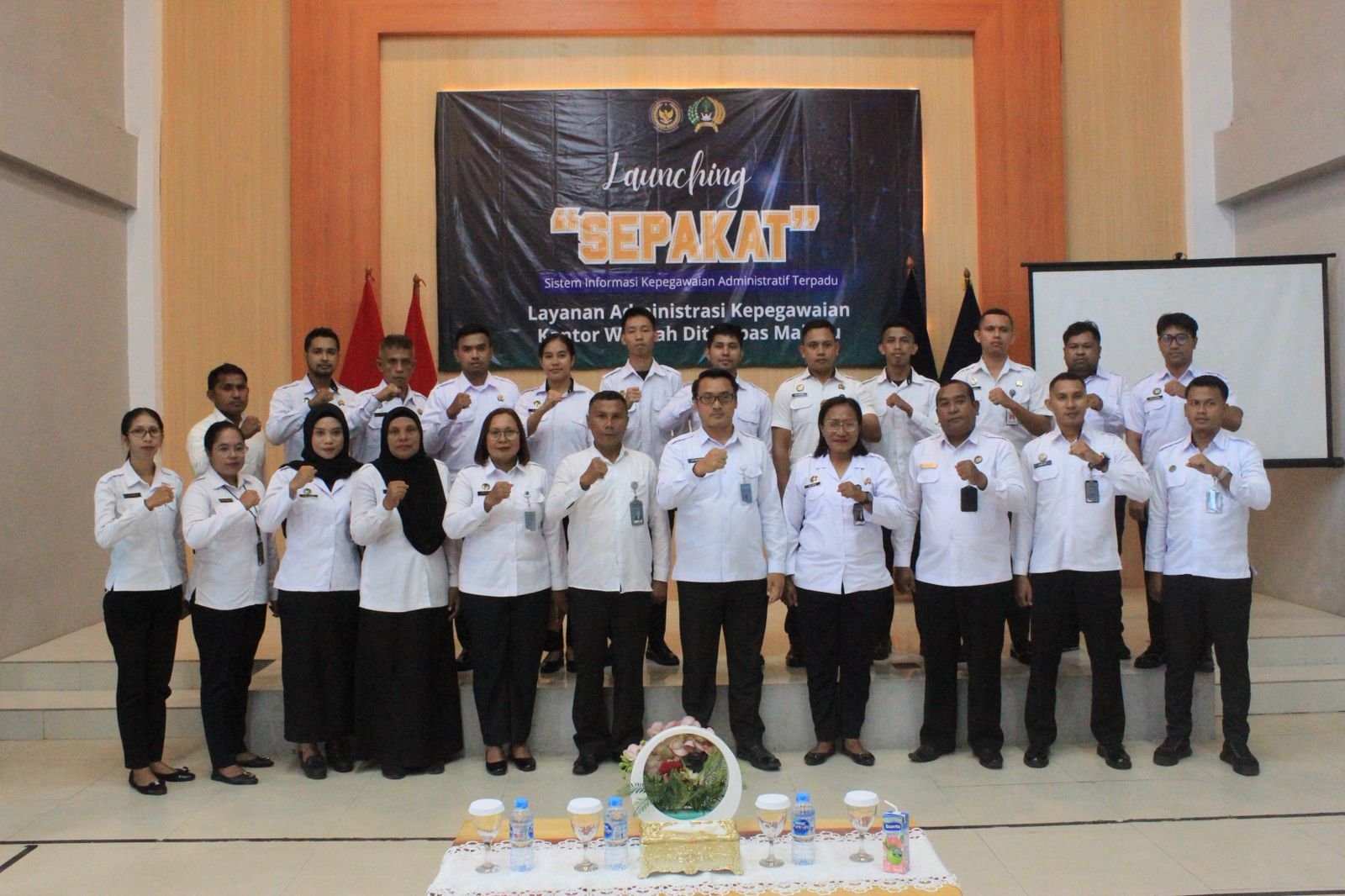 Kanwil Ditjenpas Maluku meluncurkan inovasi digital berupa SEPAKAT sebagai langkah untuk memperkuat layanan administrasi kepegawaian di lingkungan pemasyarakatan Maluku.